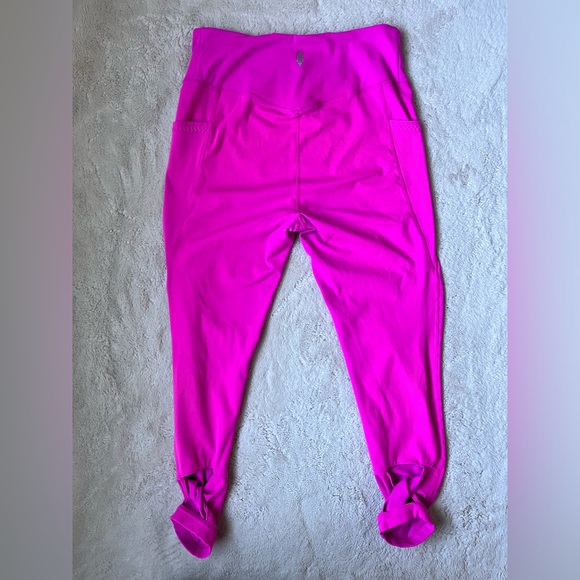 Free People Movement Pink Leggings Women Size Medium - Picture 3 of 10